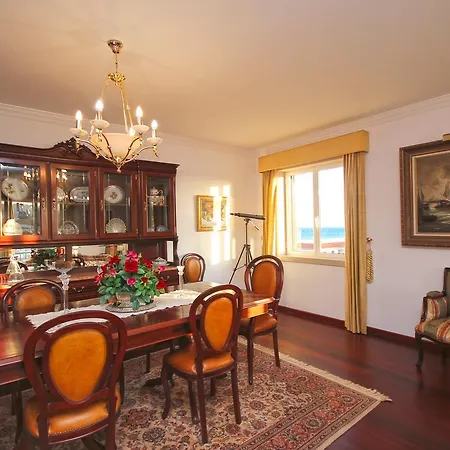 Apartment Old Town Sea View