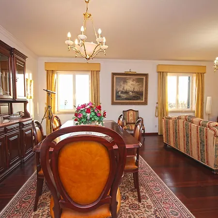Apartment Old Town Sea View *