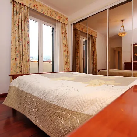 Apartment Old Town Sea View Funchal (Madeira)